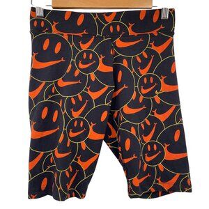 Nike Tight Fit mid Rise Bike shorts Smiley face print size small NEW short lengt